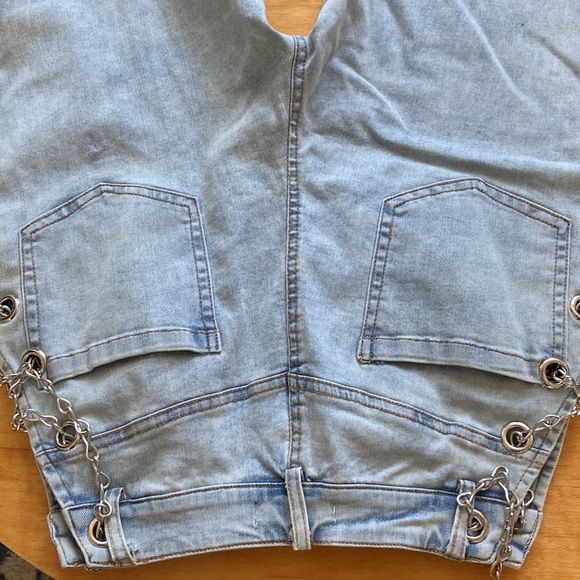 NWTCHAIN UP JEANS - Picture 3 of 4